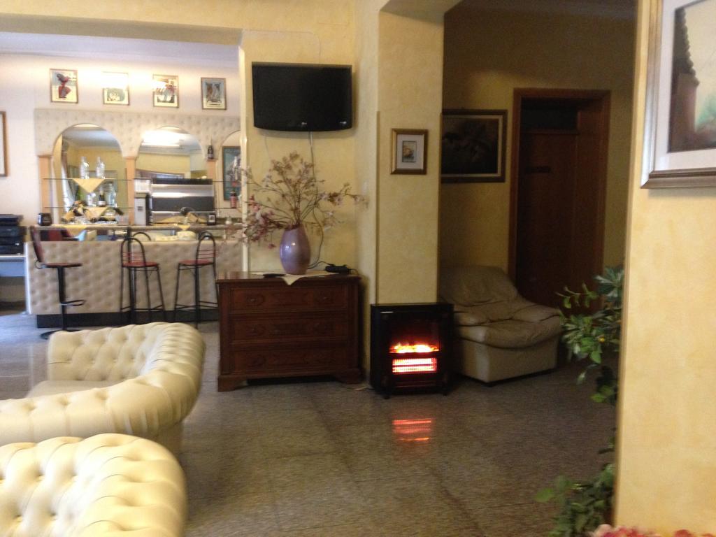 Albergo Margherita Chianciano Terme Extérieur photo