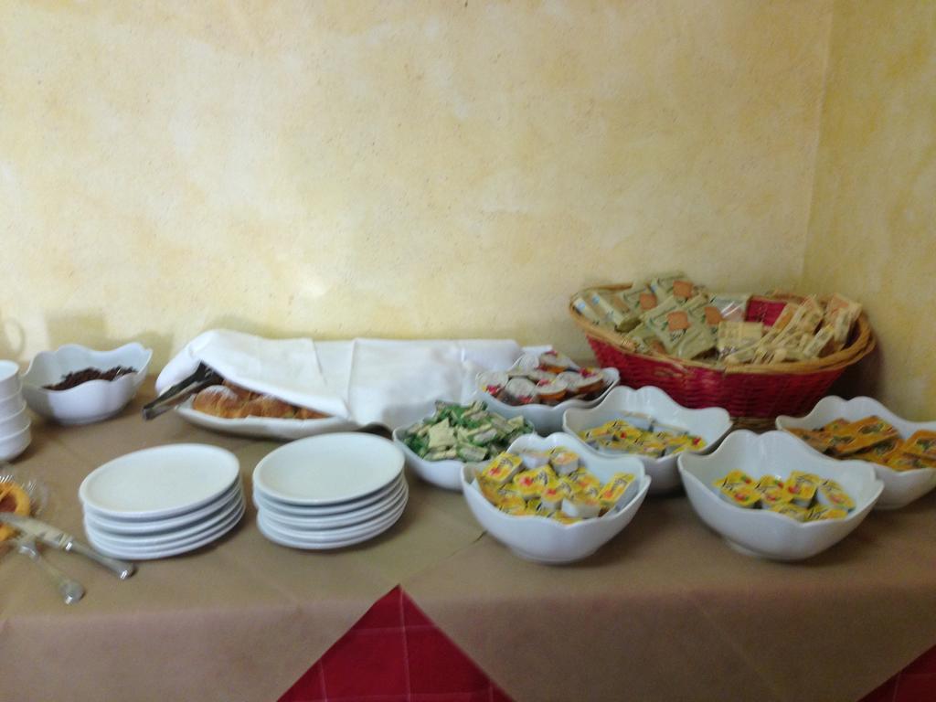 Albergo Margherita Chianciano Terme Extérieur photo