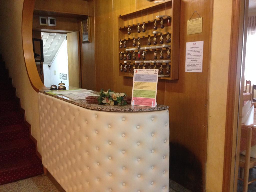 Albergo Margherita Chianciano Terme Extérieur photo