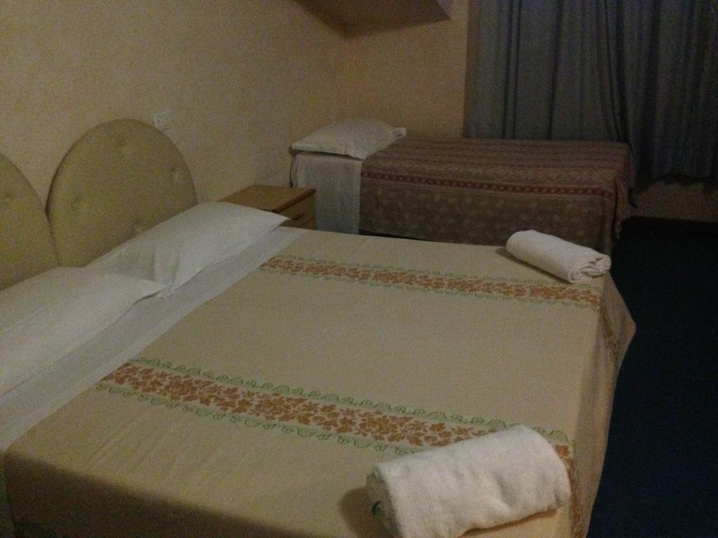 Albergo Margherita Chianciano Terme Extérieur photo